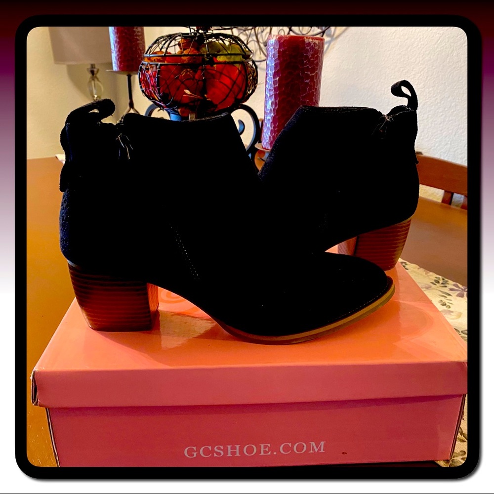 Adorable Black Suede Heeled Booties